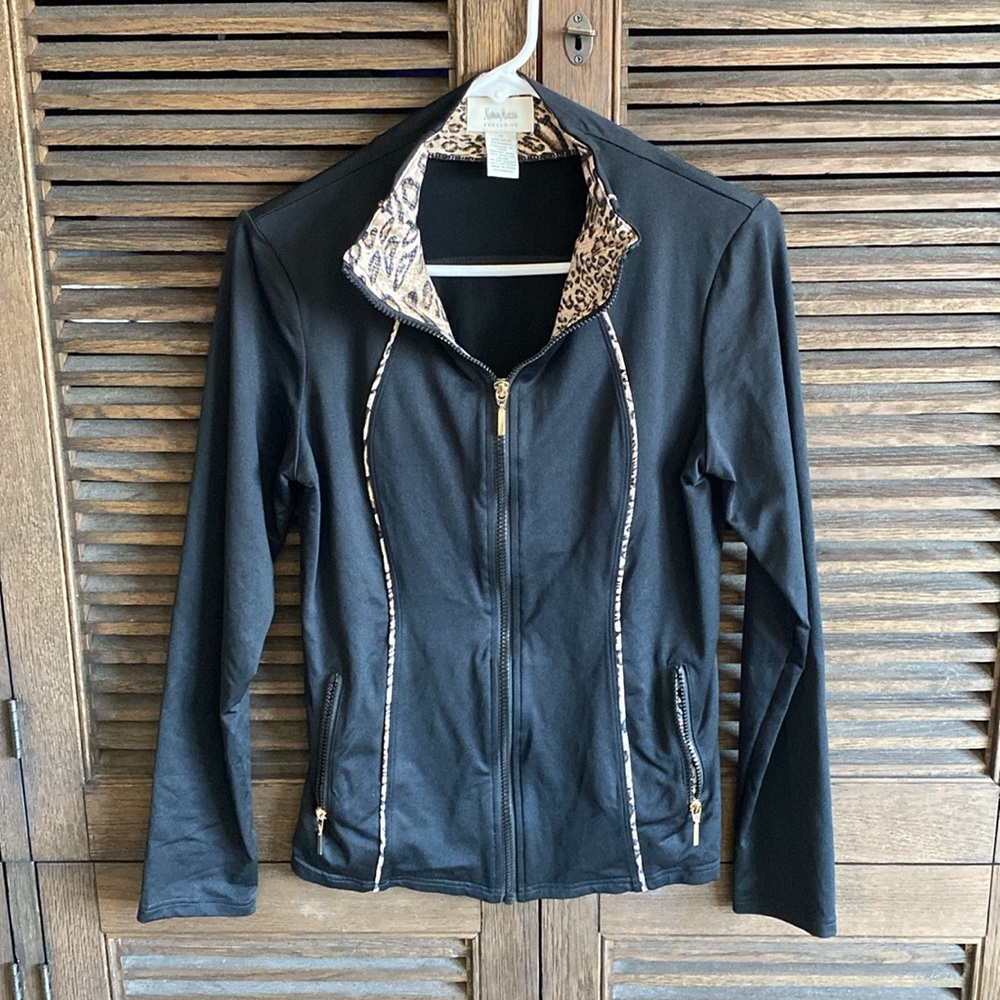 Neiman Marcus Black and “ Leopard” Lounge/Active Top